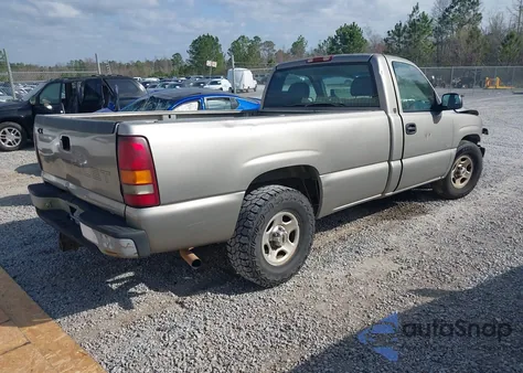 2000 Chevrolet Silverado 1500 z USA, uszkodzony, nr VIN 1GCEC14V5YE423437
